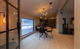 High Standard Cabin Close To The Fla City Center